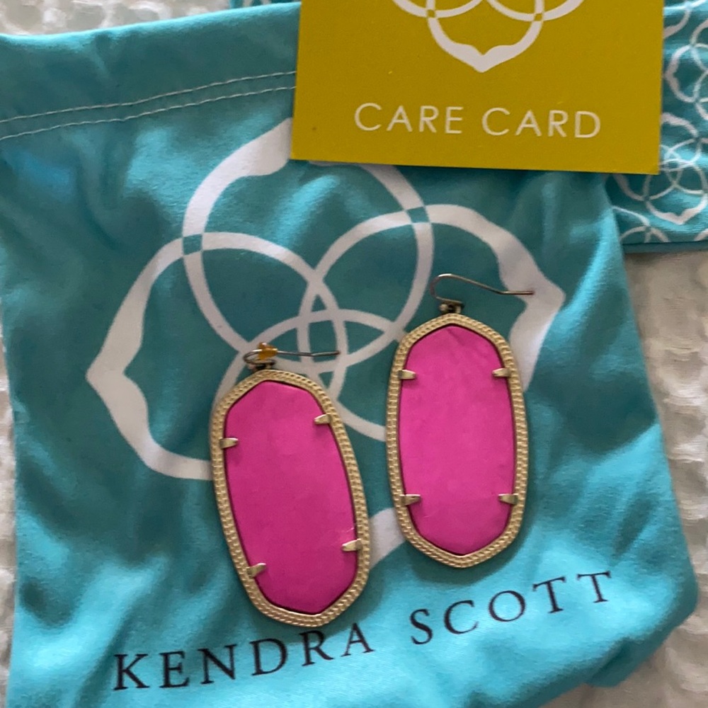 Kendra Scott. “Original”